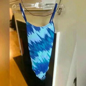 Nike women’s one piece swimsuit, blue, XL